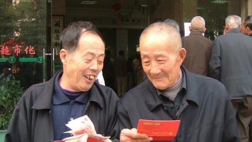 澳門304期開什么新資料,賴清德當(dāng)局失態(tài)，藍(lán)營(yíng)痛批_高級(jí)版V3.36